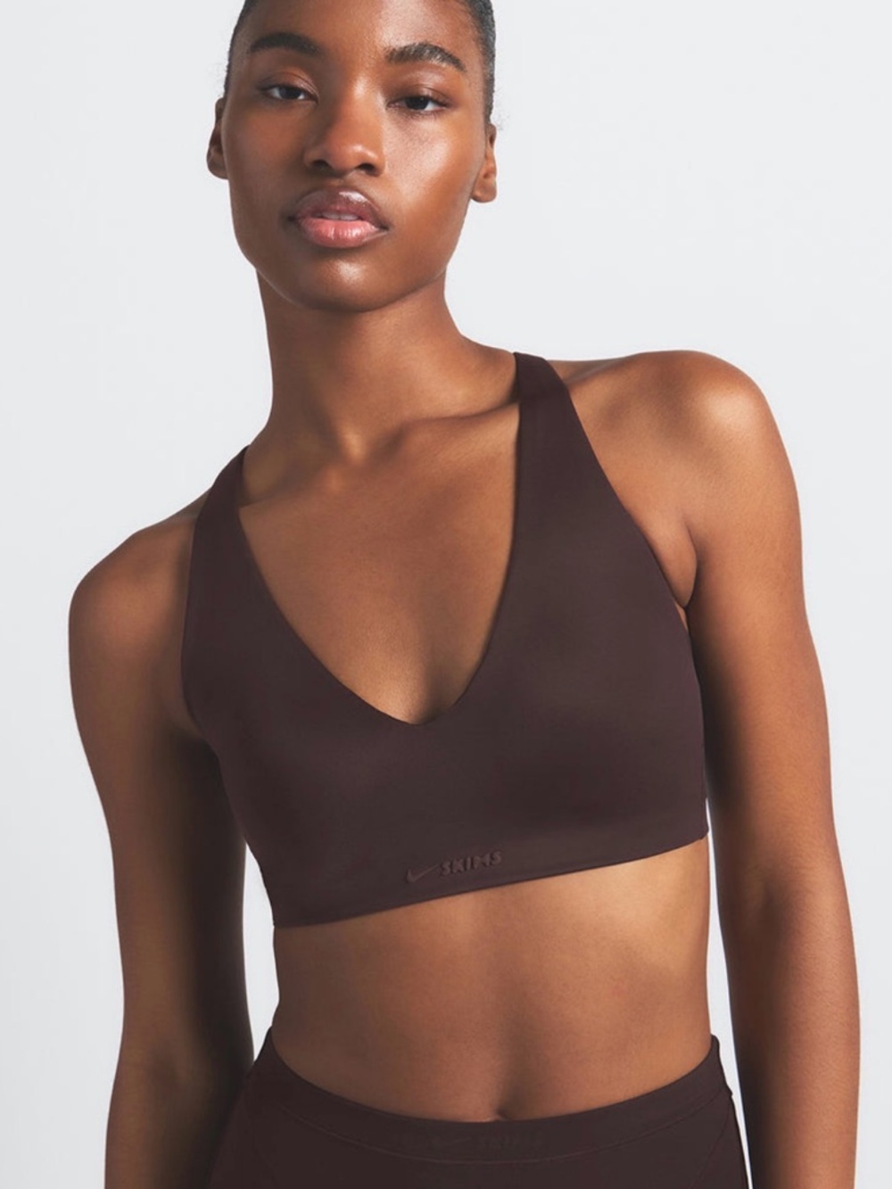 SKIMS Wireless V-Neck Bralette in Deep Chocolate